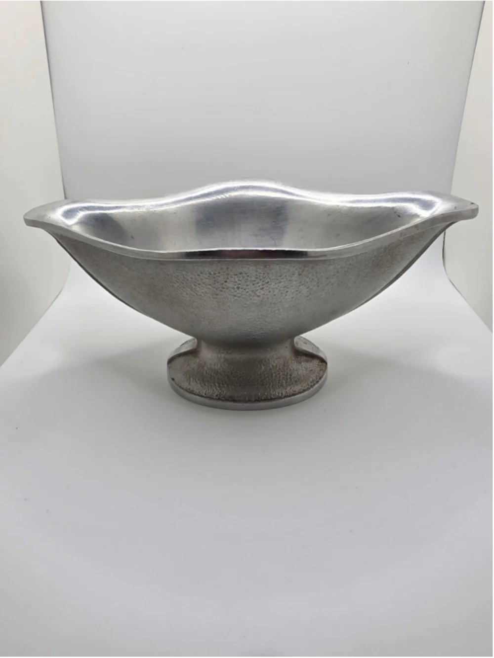 VTG Hammered Cast Aluminum Gravy Boat Pedestal Sauce Server Mid Century Modern